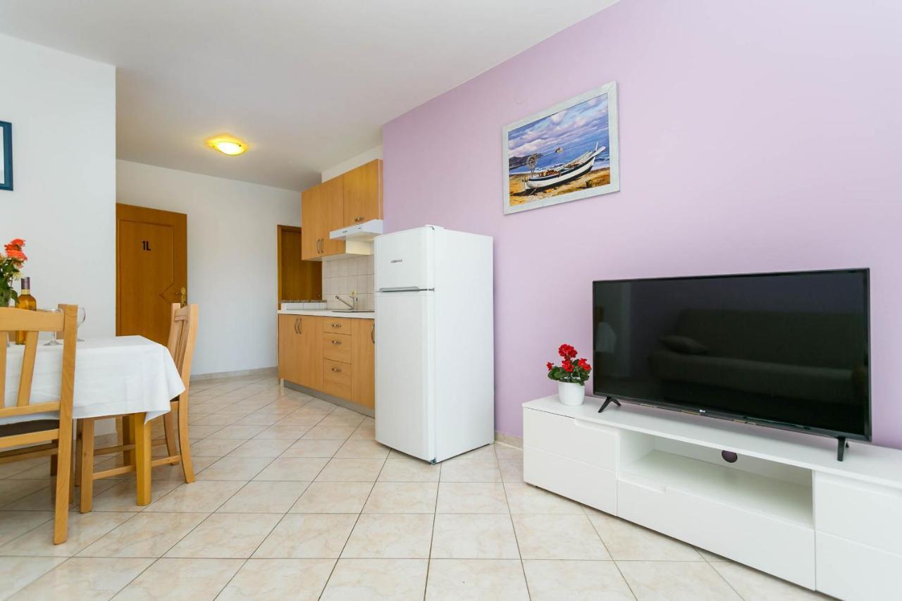 Apartmani Luka Корнич Экстерьер фото