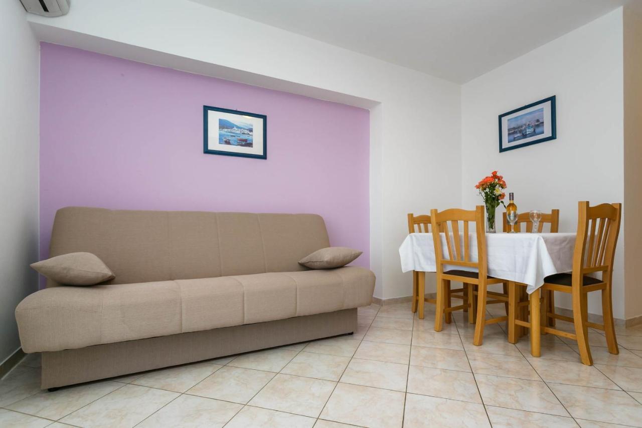 Apartmani Luka Корнич Экстерьер фото