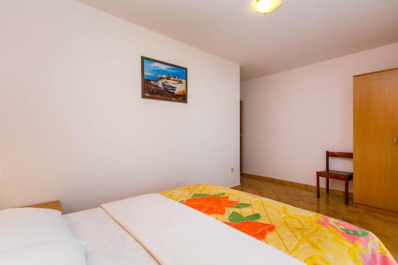 Apartmani Luka Корнич Экстерьер фото