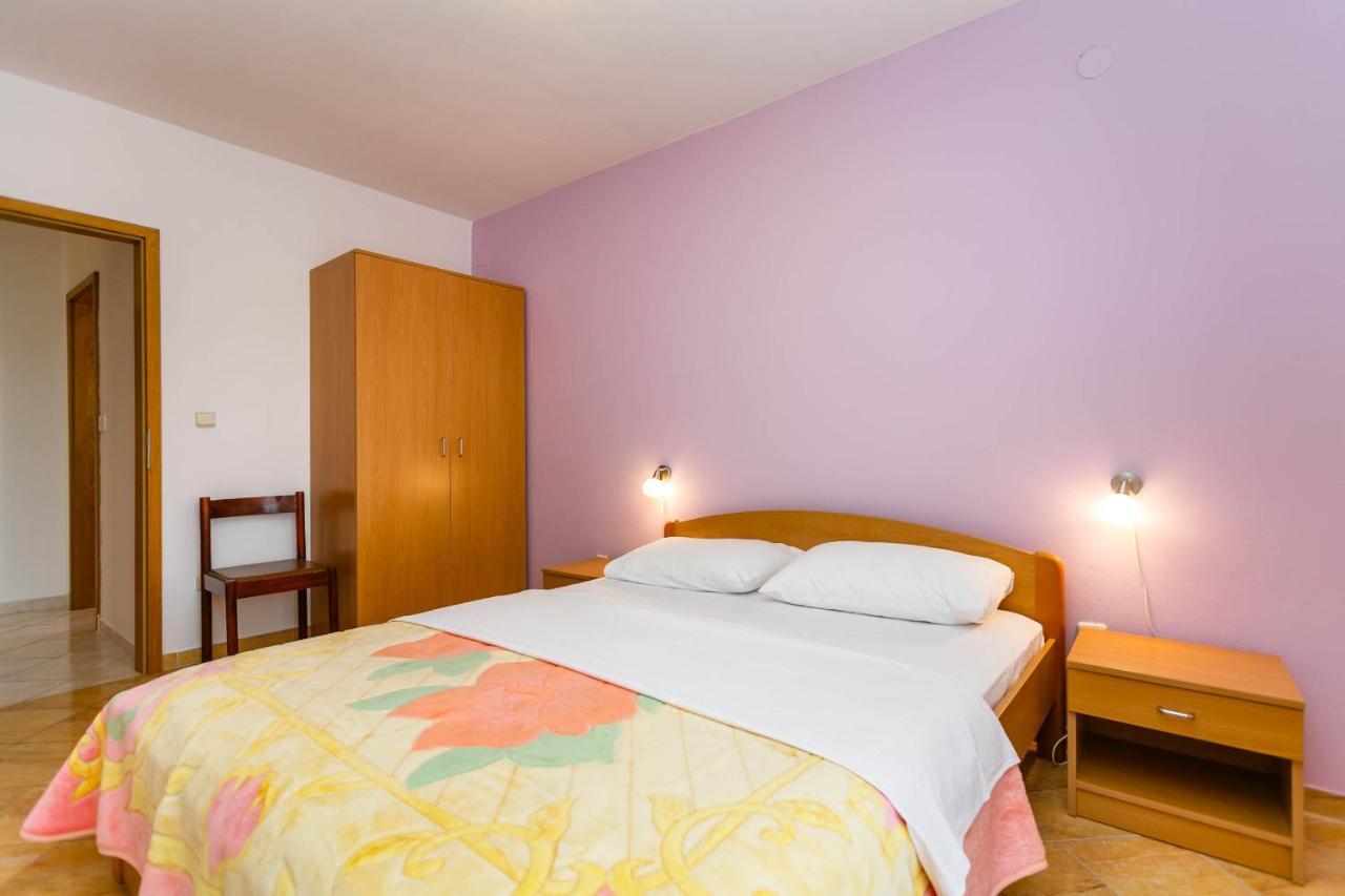 Apartmani Luka Корнич Экстерьер фото