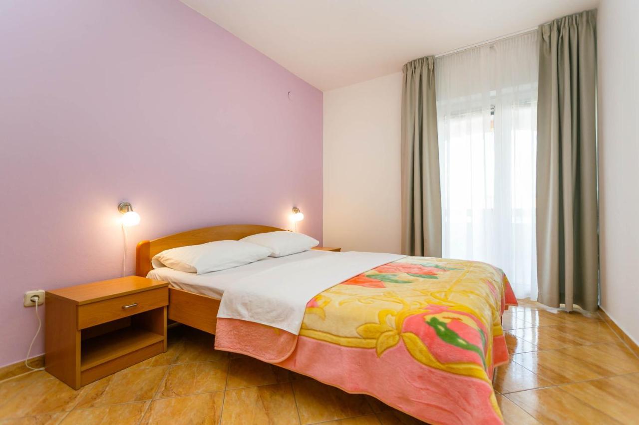 Apartmani Luka Корнич Экстерьер фото